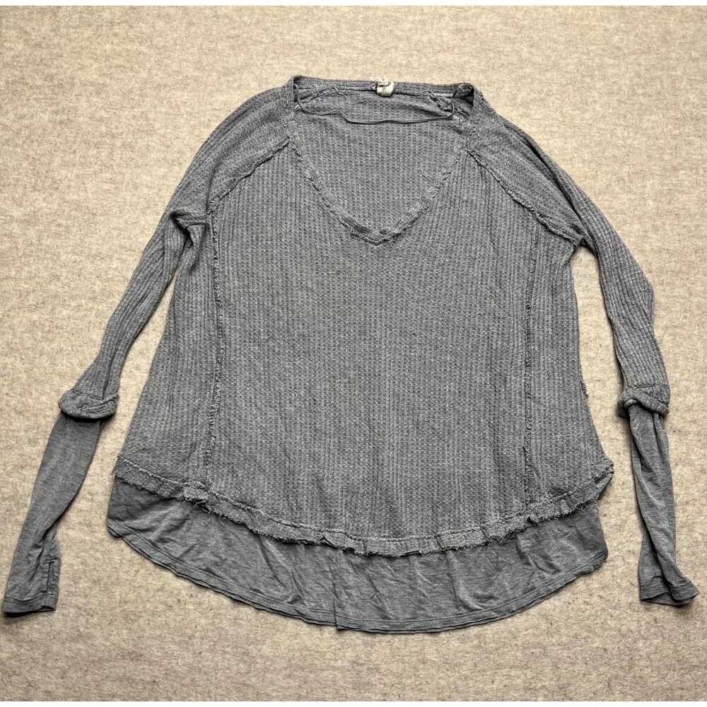 We The Free Distressed Waffle Knit V-Neck Oversized Shirt Size Medium - Picture 1 of 8